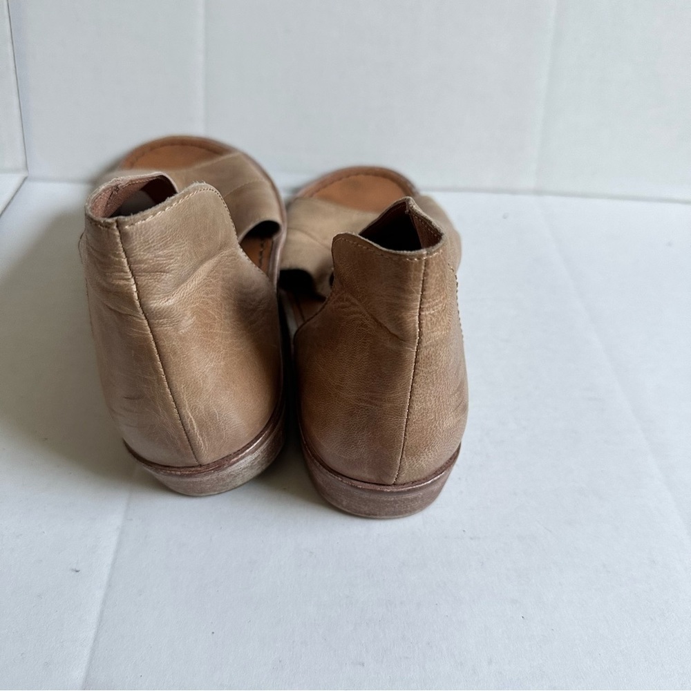 Free People Mont Blanc Light Tan Leather Open Toe Flats - Picture 5 of 10